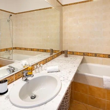 Old Two Floor Palasta Loft With River View * Riga