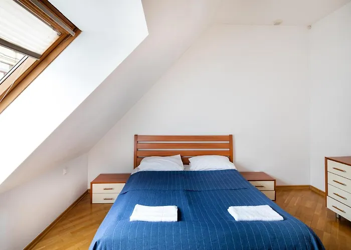 Old Two Floor Palasta Loft With River View Διαμέρισμα Ρίγα