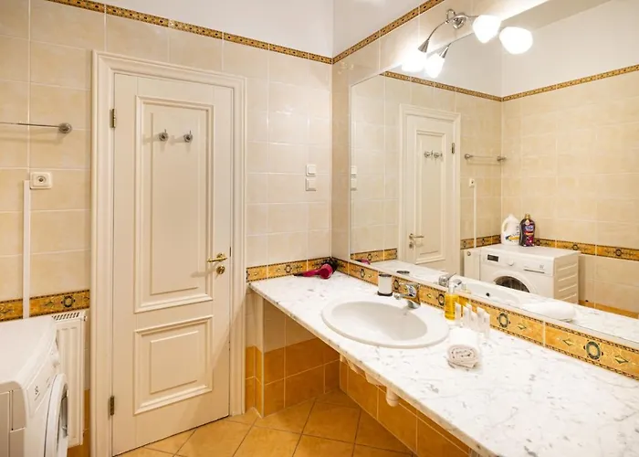 Old Two Floor Palasta Loft With River View *