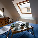 Apartman Old Two Floor Palasta Loft With River View