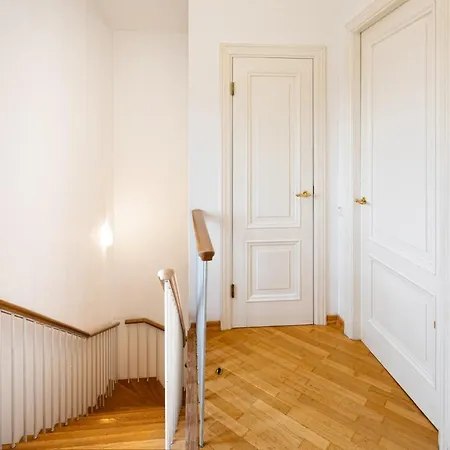 Old Two Floor Palasta Loft With River View