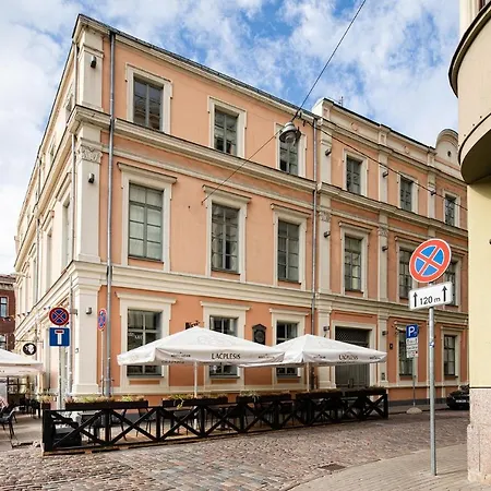 Old Two Floor Palasta Loft With River View Apartmán *